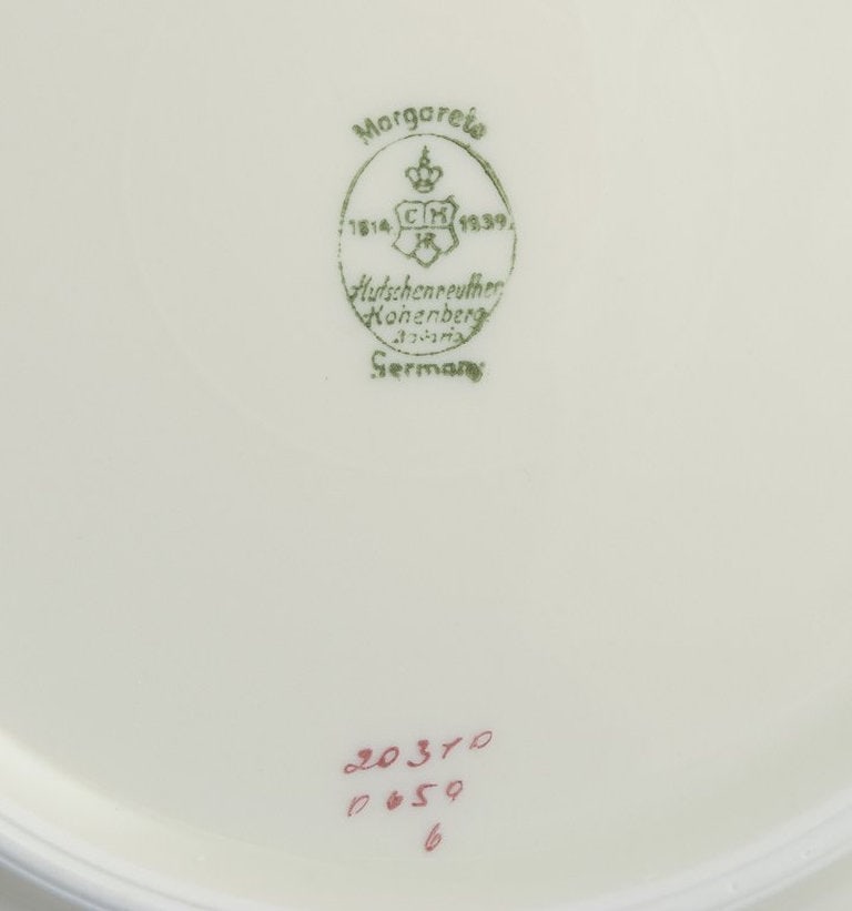 Hutschenreuther, Germany. Eight 'Margarete' porcelain plates. 1930s/1940s. - 5