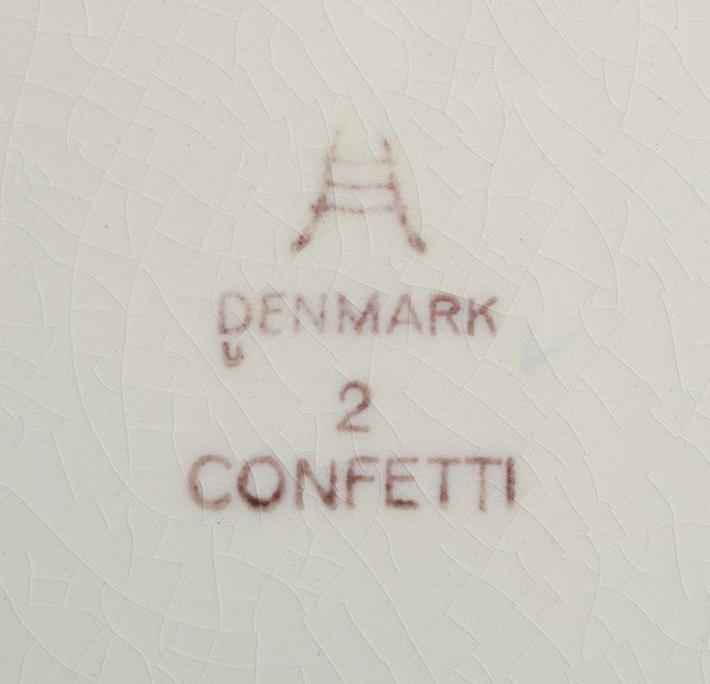 Alumina, Denmark. Four 'Confetti' plates in mint green glazed earthenware. Mid 20th century. - 5