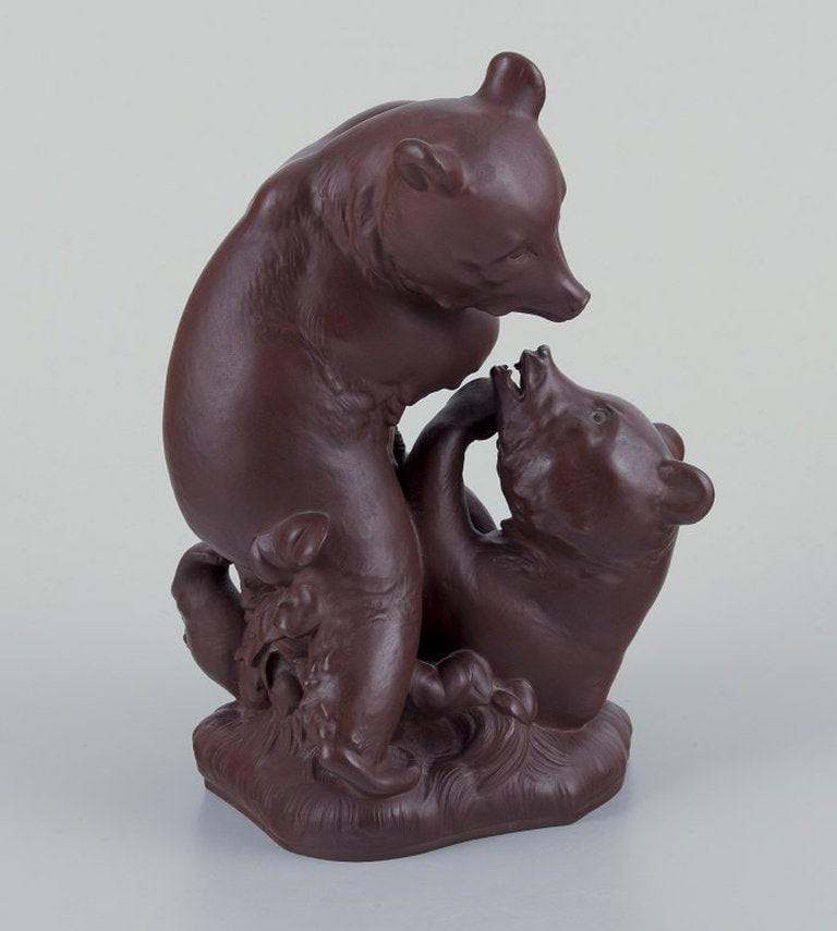 Alexander Struck for Meissen Bottgersteinzeug, Germany. Stoneware figure of playing brown bears. Mid - 2