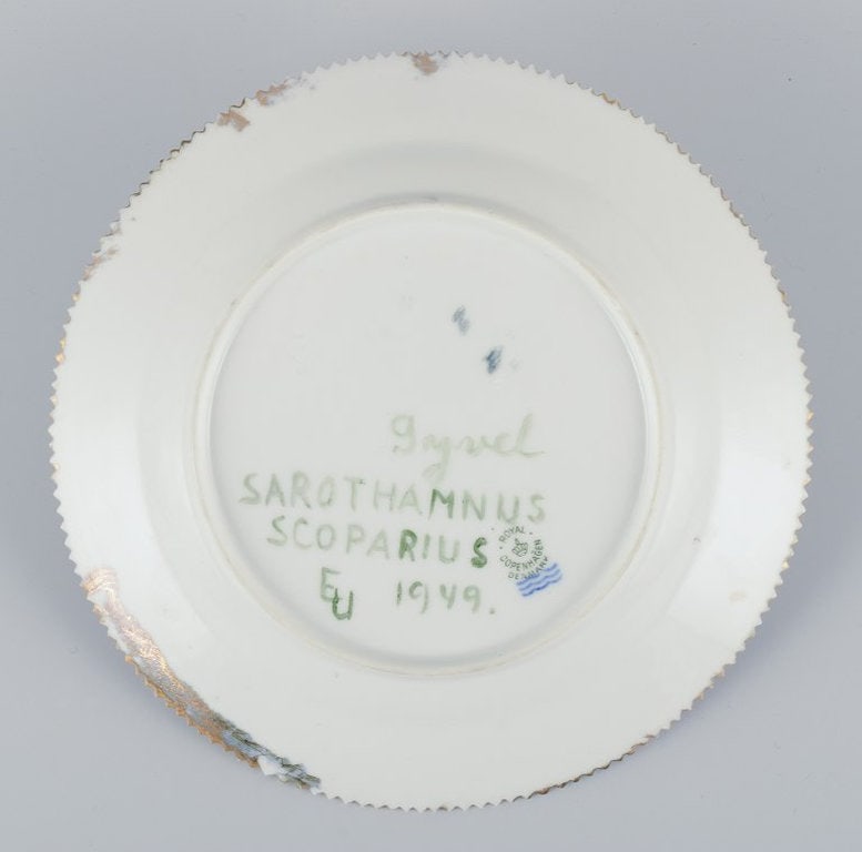 Royal Copenhagen Flora Danica. Lunch plate in hand-painted porcelain. 1949. - 3