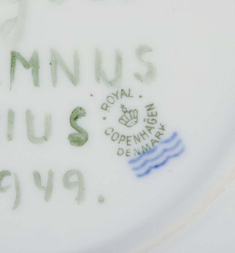 Royal Copenhagen Flora Danica. Lunch plate in hand-painted porcelain. 1949. - 5