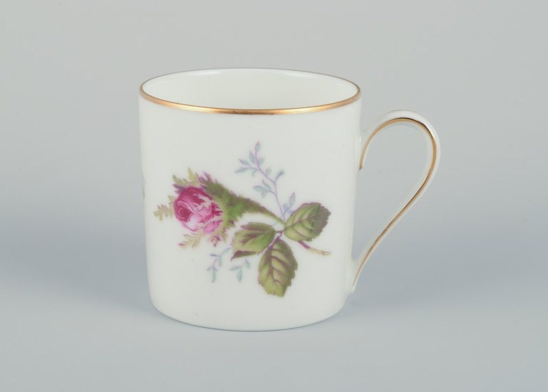Rosenthal, Germany. A set of six espresso cups with saucers. Decorated with pink roses. Gold trim. - 3