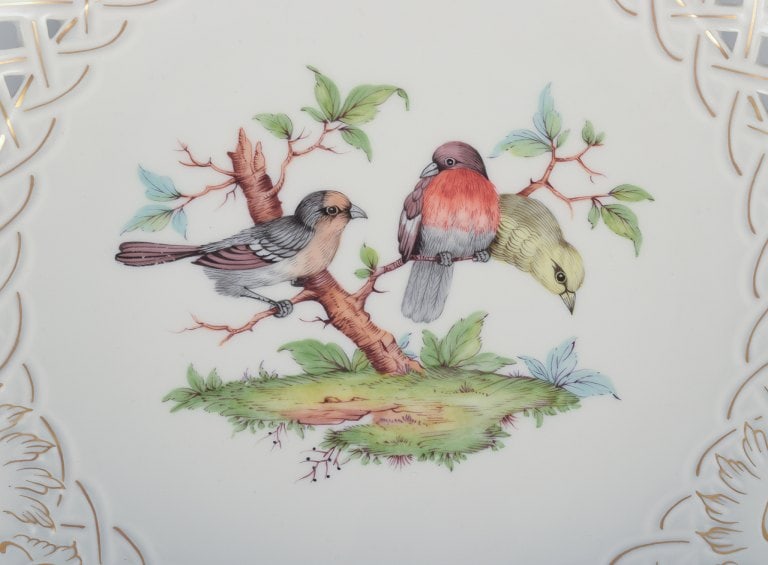 Meissen, Germany. Large open lace porcelain bowl. Hand-painted with a bird motif and insects, gold - 3