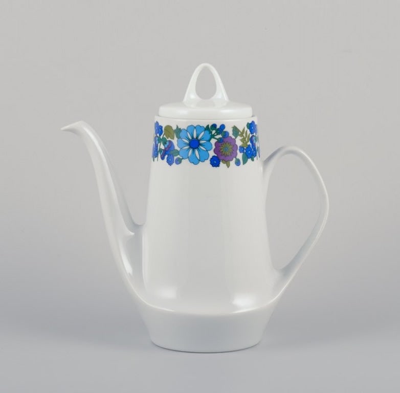 Paar, Bavaria, Jaeger & Co, Germany. Porcelain coffee pot, creamer, and sugar bowl. Approx. 1970s. - 2