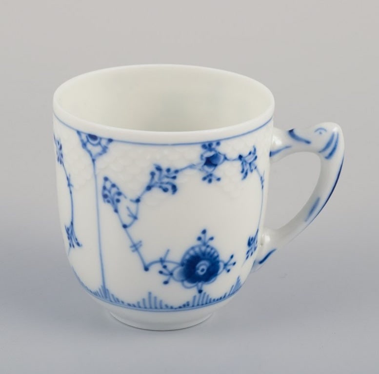 Bing & Grøndahll Blue Fluted pattern. Five coffee cups with saucers. Rare and early model. - 3