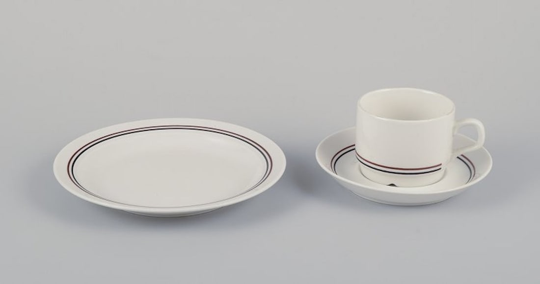 Rorstrand, Sweden. Coffee service in glazed porcelain consisting of four coffee cups, four saucers, - 2