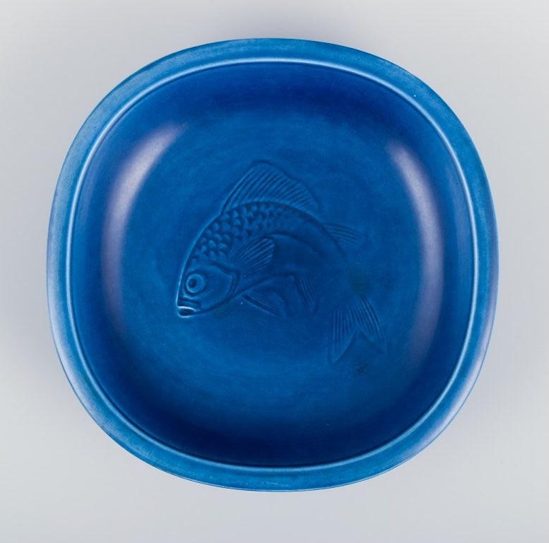 Nils Thorsson for Aluminia, Denmark. Faience bowl with blue glazed finish. Featuring a fish motif. - 3