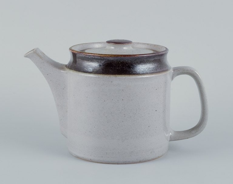 Knabstrup, Denmark, stoneware teapot with gray and brown glaze tones. - 2