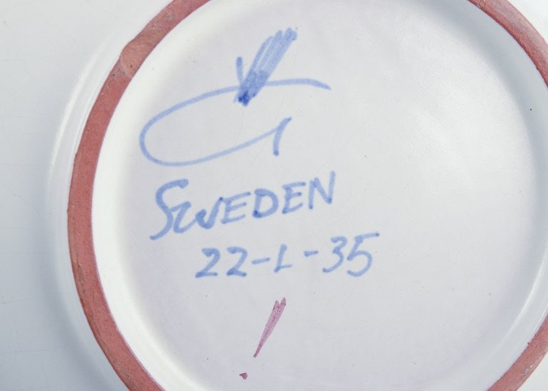 Stig Lindberg for Gustavsberg Studio Hand, Sweden. Bowl with leaf-shaped handle in earthenware. - 7