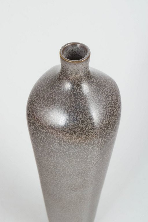 Berndt Friberg for Gustavsberg, Sweden. Large Selecta stoneware vase in a grey-brown harea€ - 2