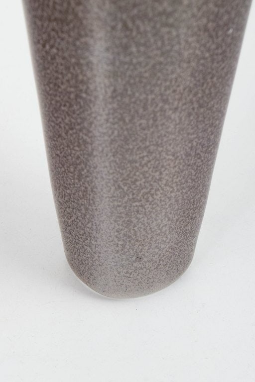 Berndt Friberg for Gustavsberg, Sweden. Large Selecta stoneware vase in a grey-brown harea€ - 3
