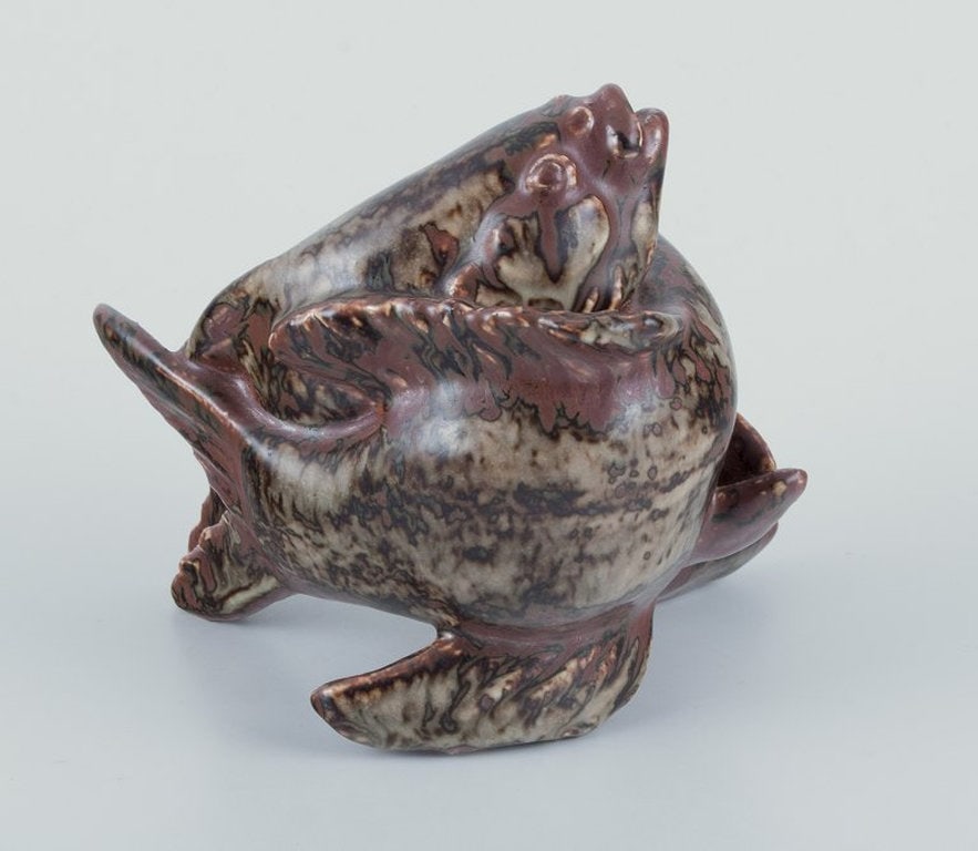 Hugo Liisberg for Saxbo, Denmark. Ceramic sculpture of two fish. Mid 1900s. - 2