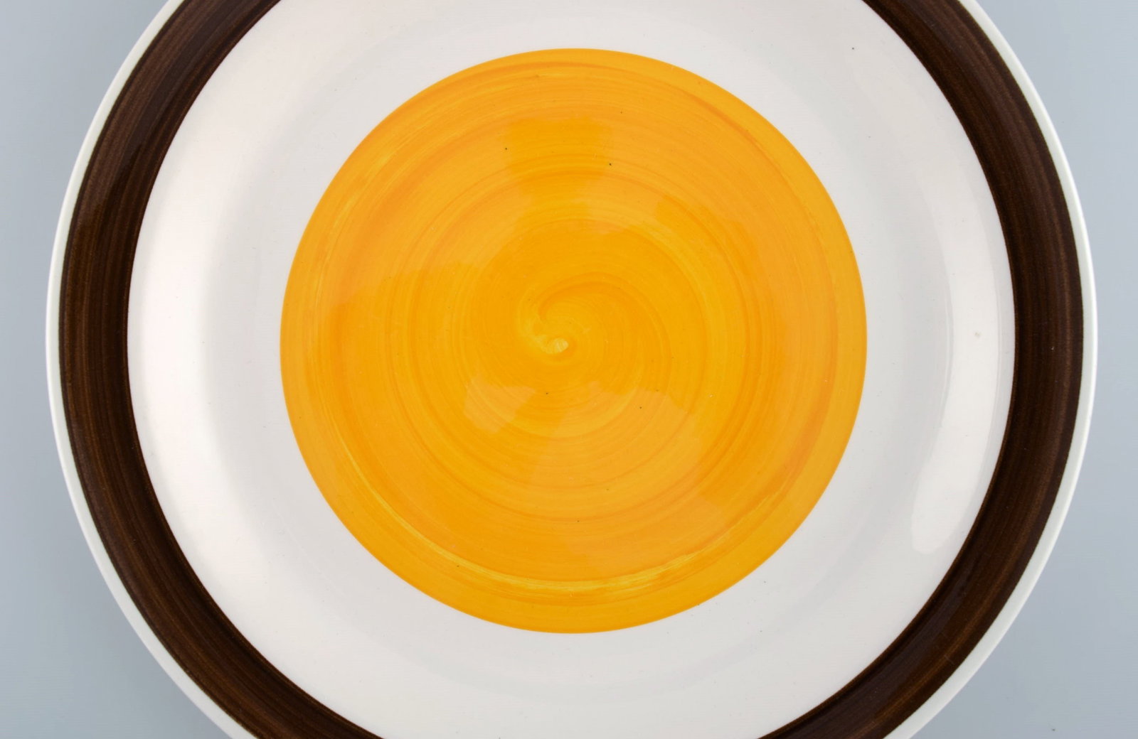 Carl Harry Stålhane (1920-1990) for Rorstrand. Seven Sologa dinner plates in hand-painted and - 3