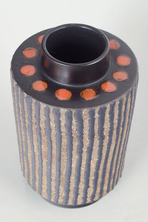 Mari Simmulson for Upsala Ekeby, Sweden. Cylindrical ceramic vase with vertical relief stripes. - 2