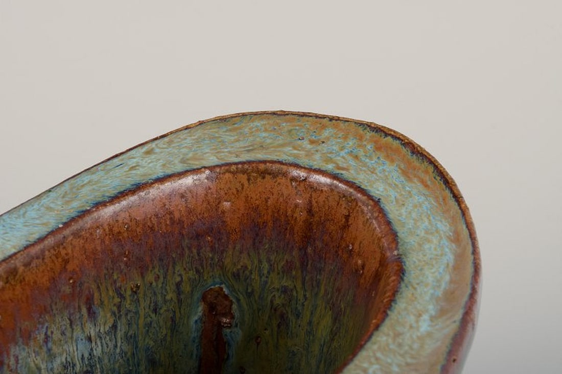 Curt Magnus Addin, Swedish ceramist. Own studio. Unique ceramic vase in a modernist style. Chamotte - 7