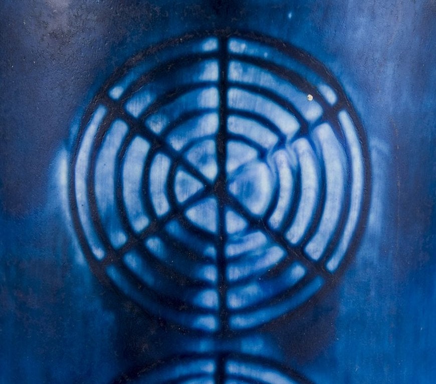 Olle Alberius for Rorstrand, Sweden. 'Sarek' ceramic vase in modernist design with circles. Mid-20th - 6