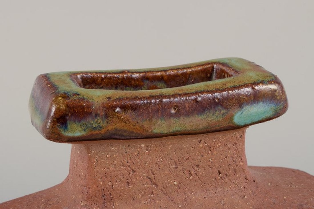 Curt Magnus Addin, Swedish ceramist. Own studio. Unique ceramic vase in a modernist style. Chamotte - 5