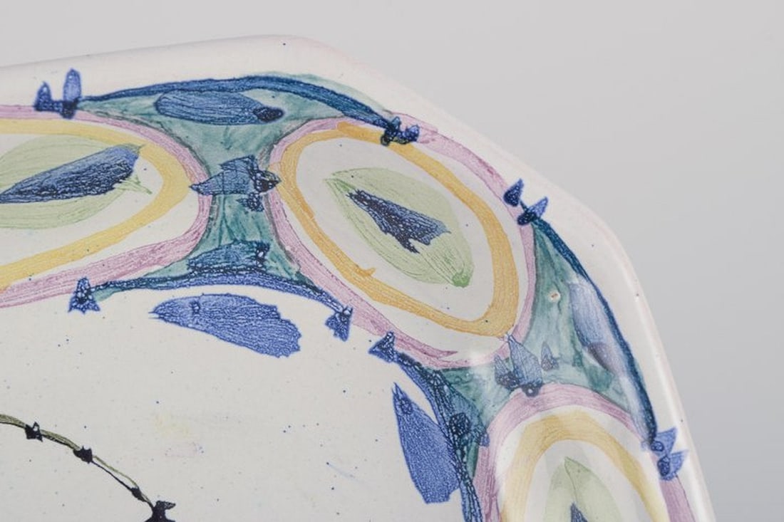 Bjørn Wiinblad, Det Blå Hus, Denmark. Unique octagonal ceramic bowl/wall relief. 1974. - 7