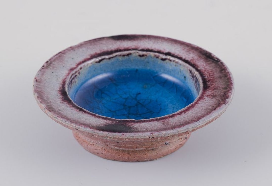 Nils Kähler for Kähler, Denmark. A set of six small stoneware bowls in various colors. - 2