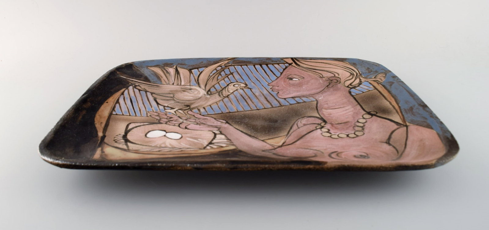 Achiel Pauwels (b. 1932), Belgium. Unique dish in glazed hand-painted ceramics. Naked woman and - 5
