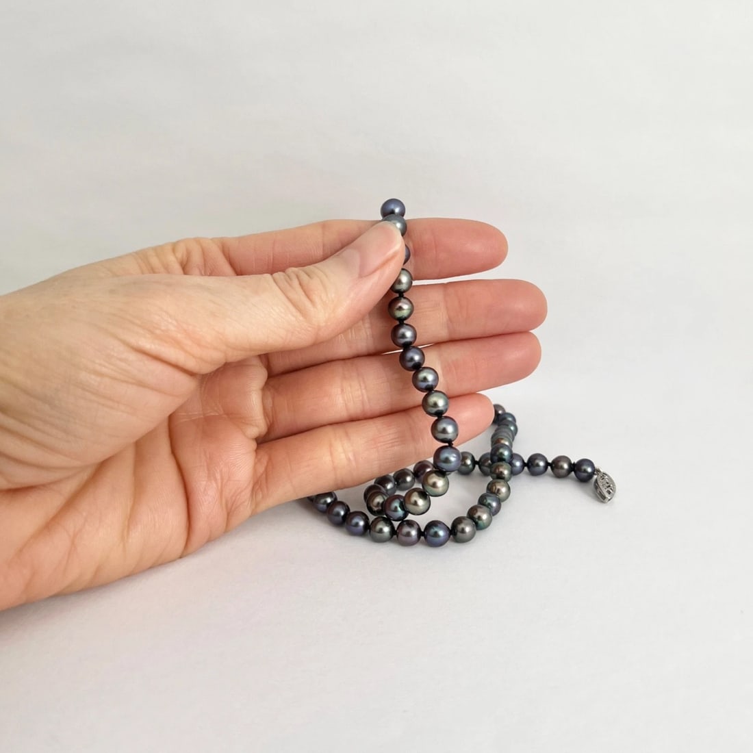 Black Japanese Pearl Strand Necklace 14K White Gold Clasp, 16 Inches, 6 mm - 3