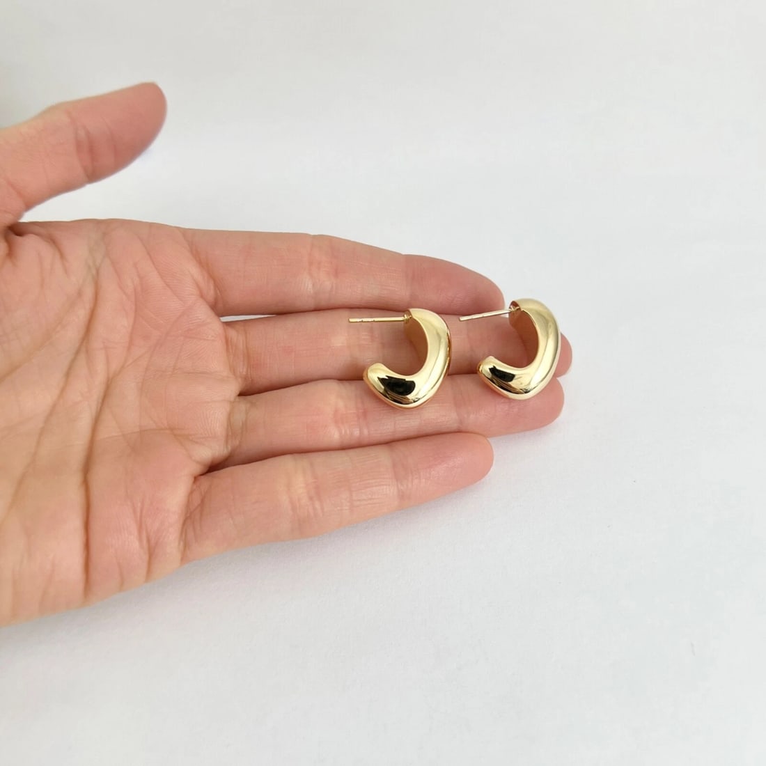 Pointed Drop Hoop Earrings 14K Yellow Gold - 2