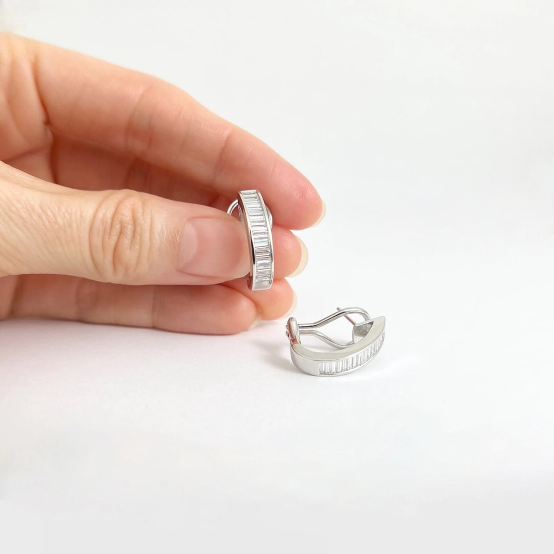 Baguette Diamond Channel-Set Drop Hoop Earrings Platinum 19.5 mm, 1.14 CTW - 2