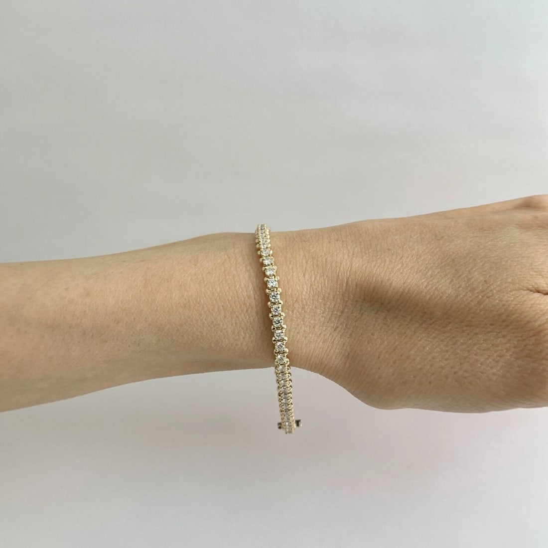 Round Diamond Tennis Bracelet 14K Yellow Gold, 2.05 CTW, 7 Inches 8.17 Grams - 4