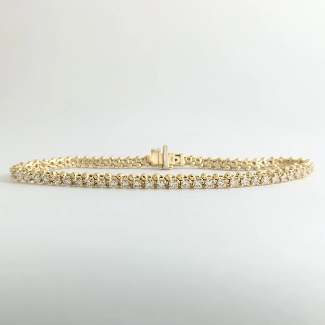 Round Diamond Tennis Bracelet 14K Yellow Gold, 2.05 CTW, 7 Inches 8.17 Grams - 6