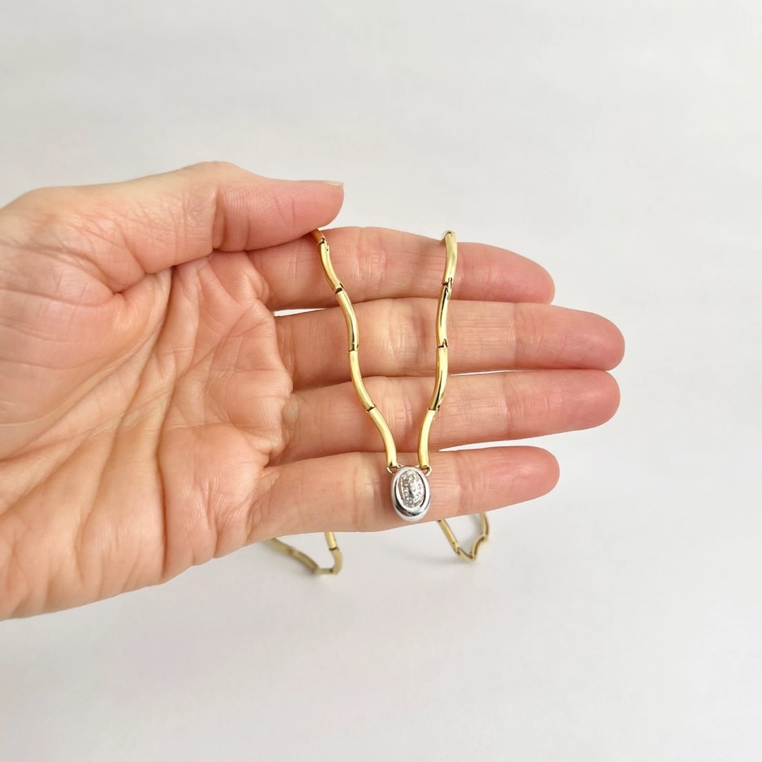 Two-Tone Diamond Cluster Wave Chain Pendant Necklace 18K Yellow Gold, 17.43 Gram - 2