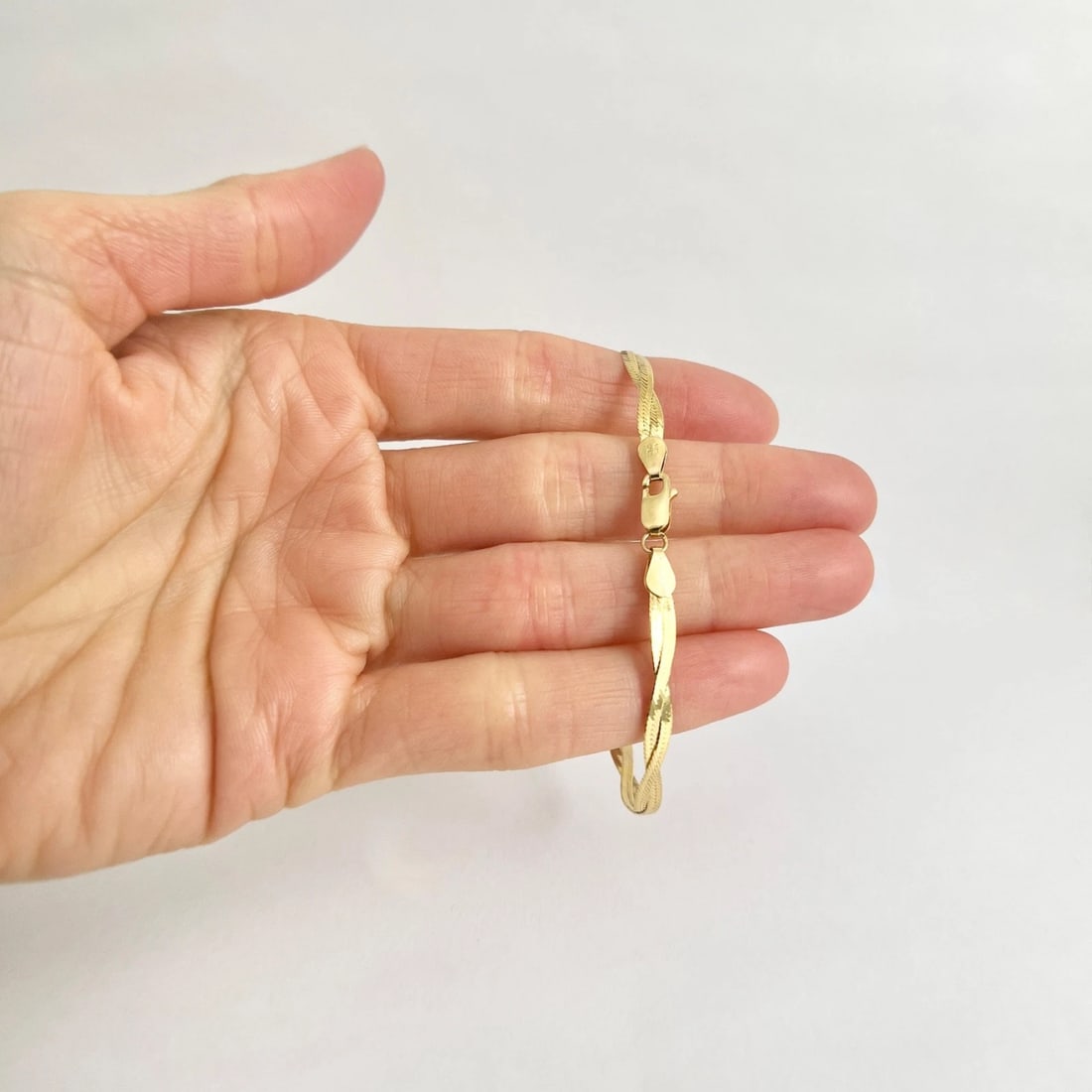 Italian Twisted Braided Herringbone Bracelet 14K Yellow Gold, 2.25 Grams - 3