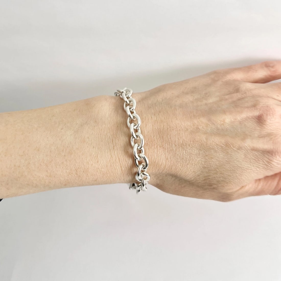 Tiffany & Co. Heart Charm Bracelet Sterling Silver, 7.5 Inches, 28.67 Grams - 4