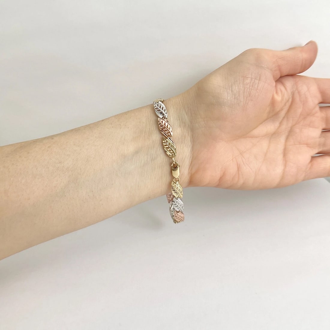 Tri-Color Filigree Leaf Chain Link Bracelet 10K Yellow Rose White Gold, 4.27 Gr - 5