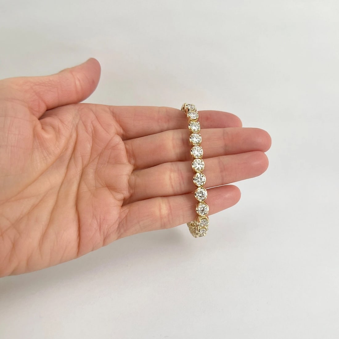 Round Diamond Buttercup Tennis Bracelet 14K Yellow Gold, 7 Inches, 11.04 CTW - 2
