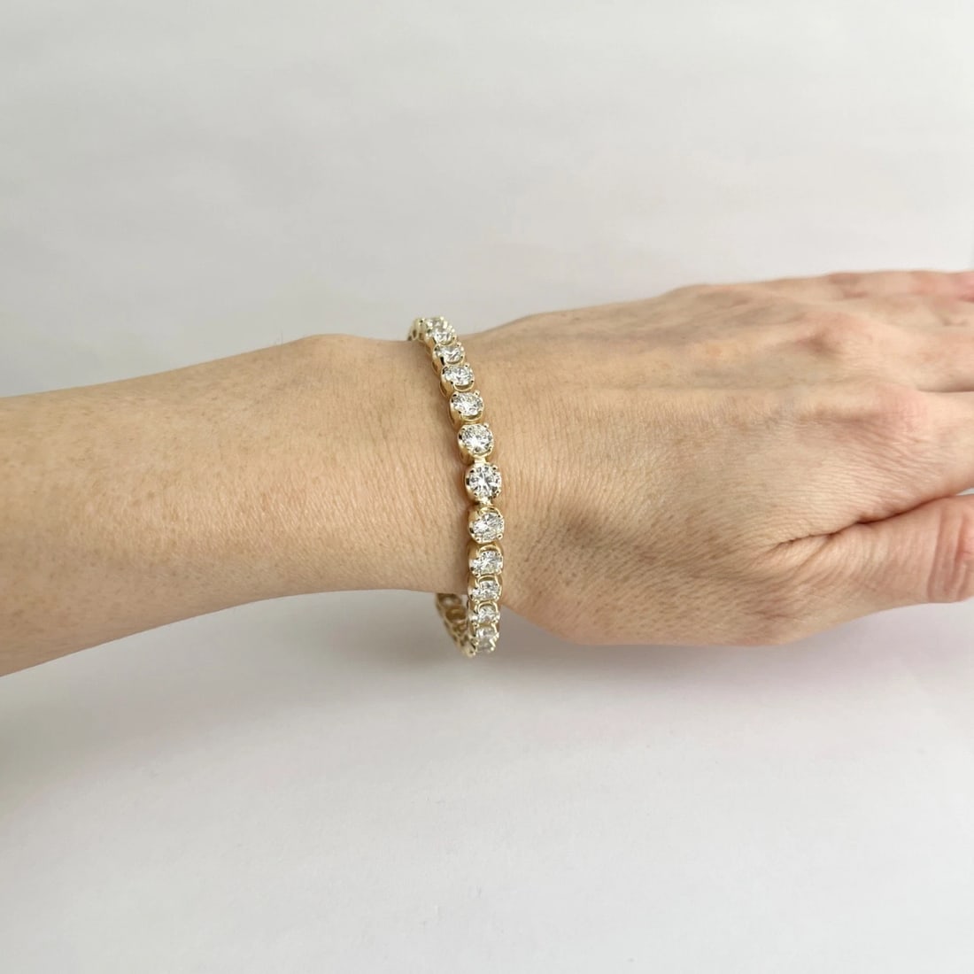 Round Diamond Buttercup Tennis Bracelet 14K Yellow Gold, 7 Inches, 11.04 CTW - 4