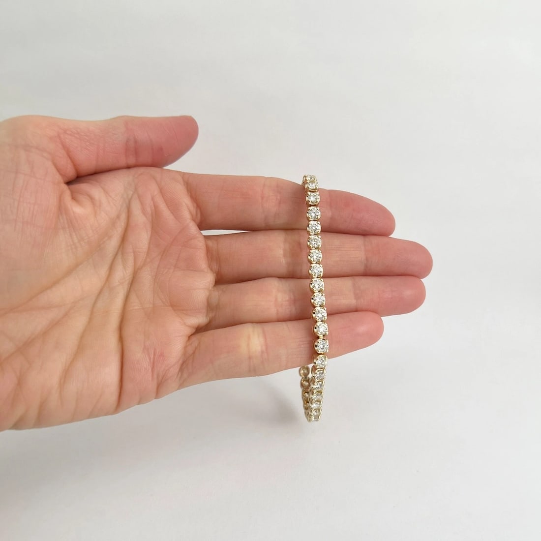 Round Diamond Buttercup Tennis Bracelet 14K Yellow Gold, 7 Inches, 5.85 CTW - 2