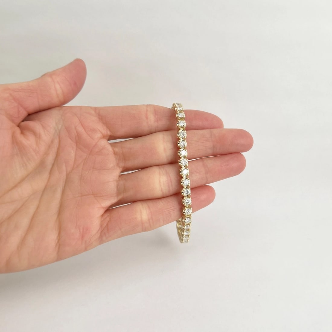 Round Diamond Buttercup Tennis Bracelet 14K Yellow Gold, 7 Inches, 5.35 CTW - 2