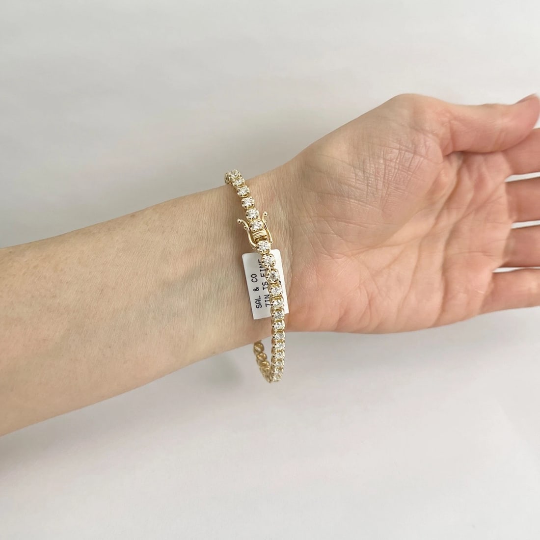 Round Diamond Buttercup Tennis Bracelet 14K Yellow Gold, 7 Inches, 4.05 CTW - 5