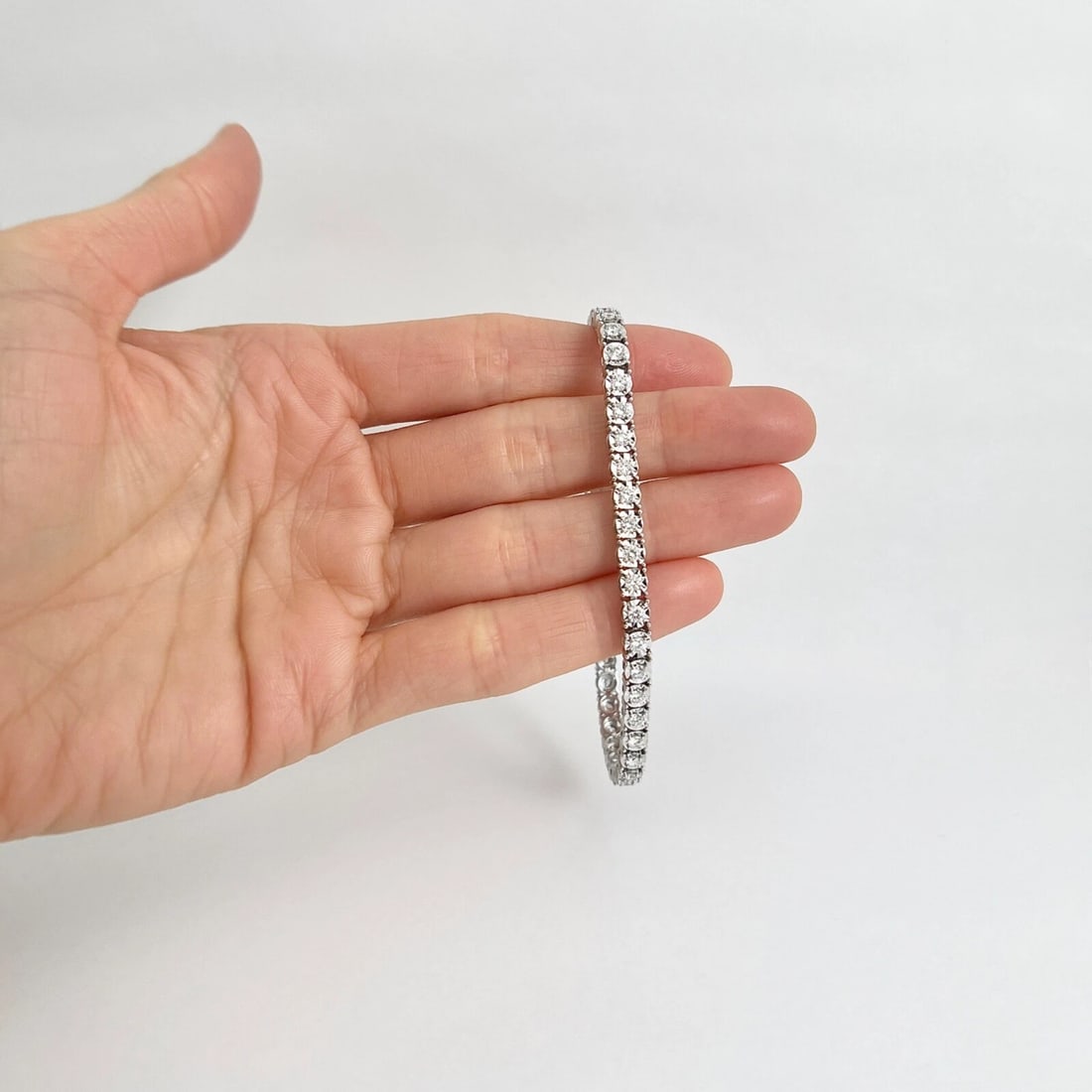 Round Diamond Illusion Set Tennis Bracelet 14K White Gold, 7.5 Inches, 2.85 CTW - 2