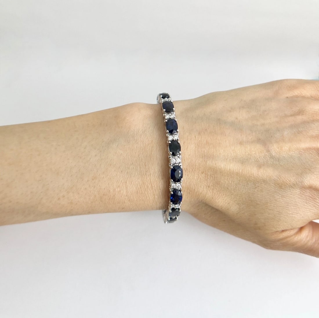 Oval Blue Sapphire Diamond Gemstone Tennis Bracelet 18K White Gold, 22.69 CTW - 3