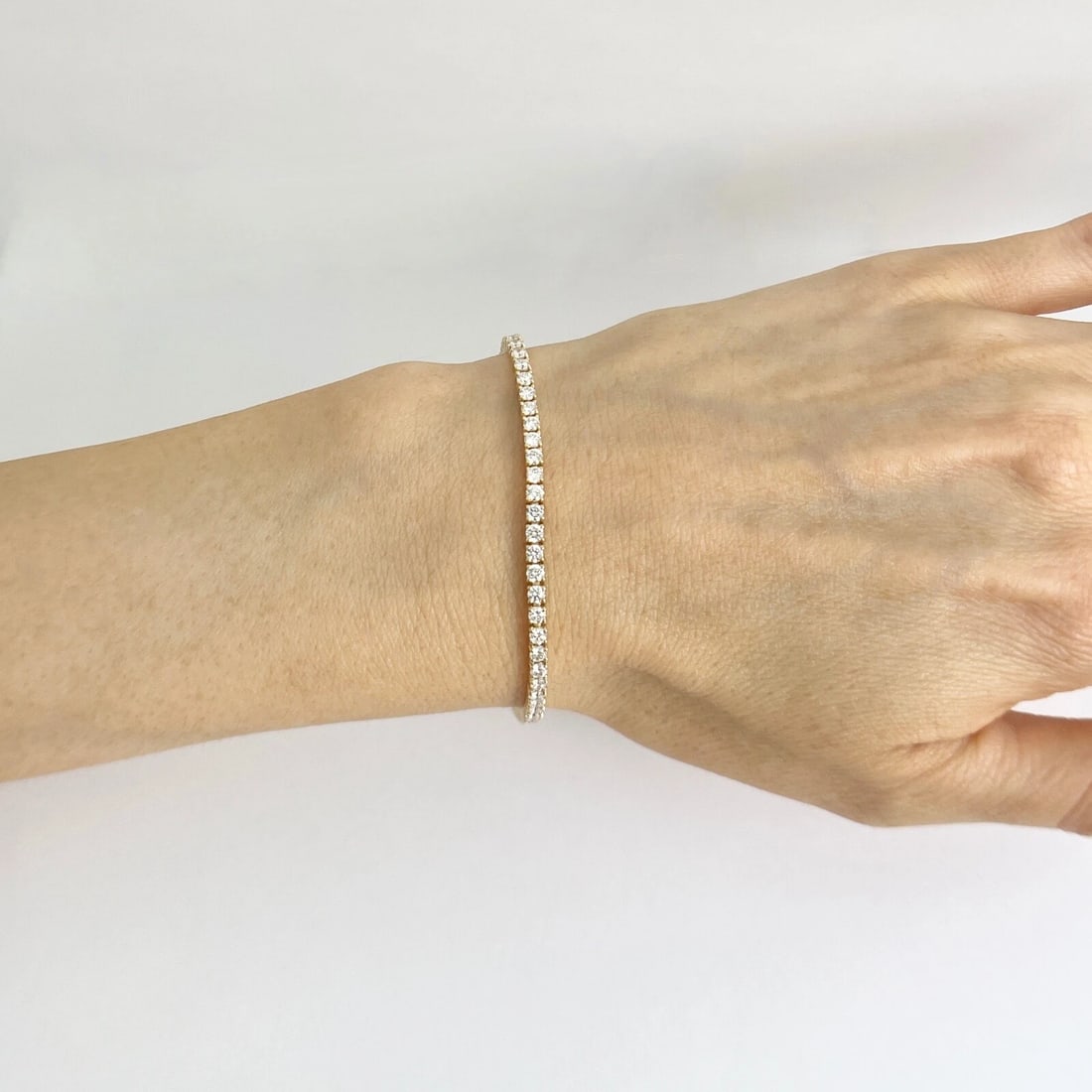 Round Diamond Tennis Bracelet 14K Yellow Gold, 7 Inches, 3.15 CTW - 3