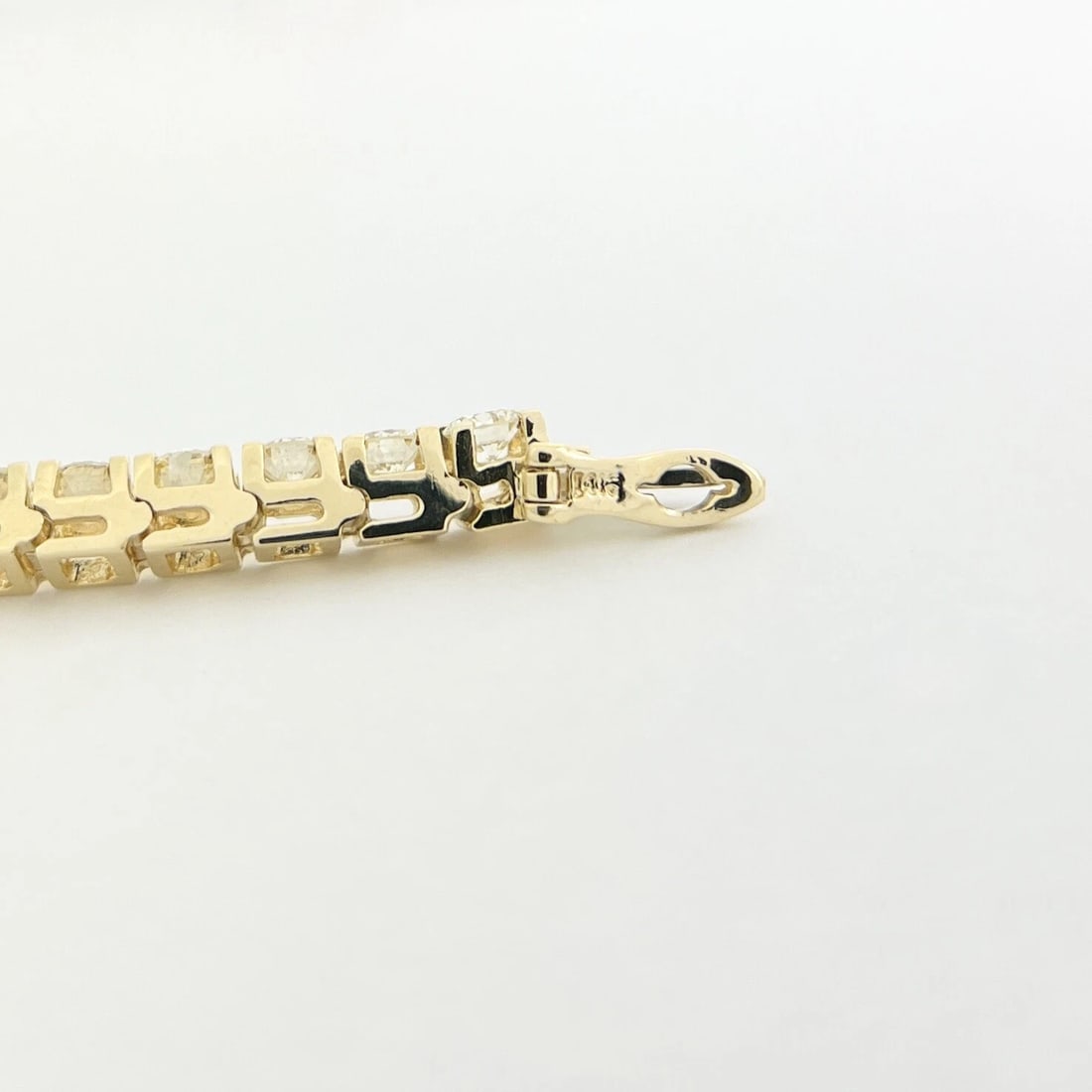 Round Diamond Tennis Bracelet 14K Yellow Gold, 7.25 Inches, 7.56 CTW - 8