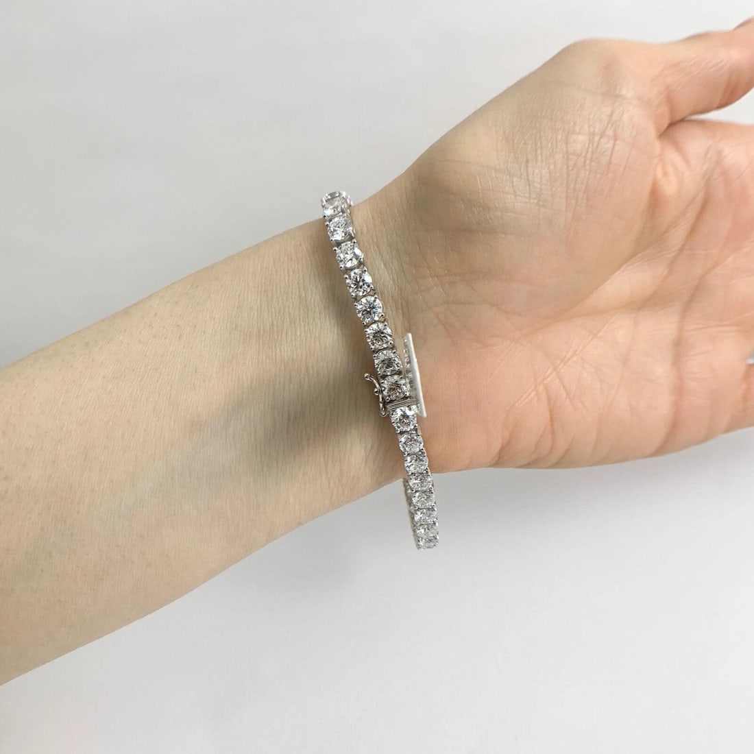 Round Diamond Tennis Bracelet 14K White Gold, 7 Inches, 12.35 CTW - 5