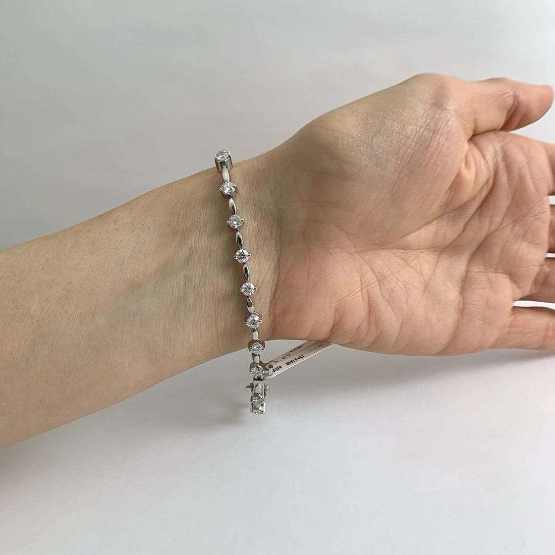 Round Diamond Bar Link Tennis Bracelet 14K White Gold, 3.07 CTW, 11.81 Grams - 5