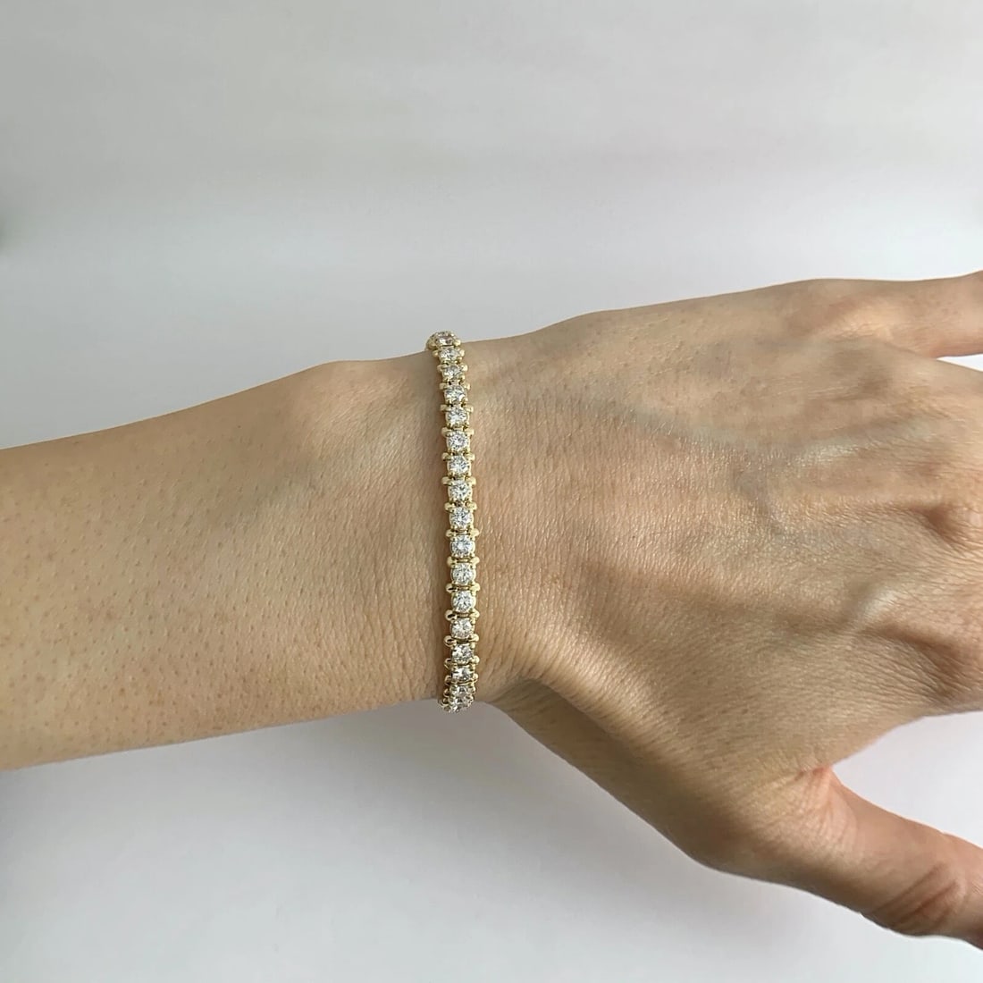 Round Diamond Tennis Bracelet 14K Yellow Gold, 4.75 CTW, 7 Inches 10.63 Grams - 3