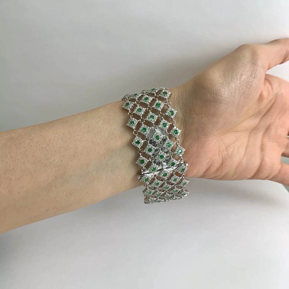 Wide Green Garnet Gemstone Diamond Bracelet 18K White Gold, 13.50 CTW, 35.67 Gr - 5