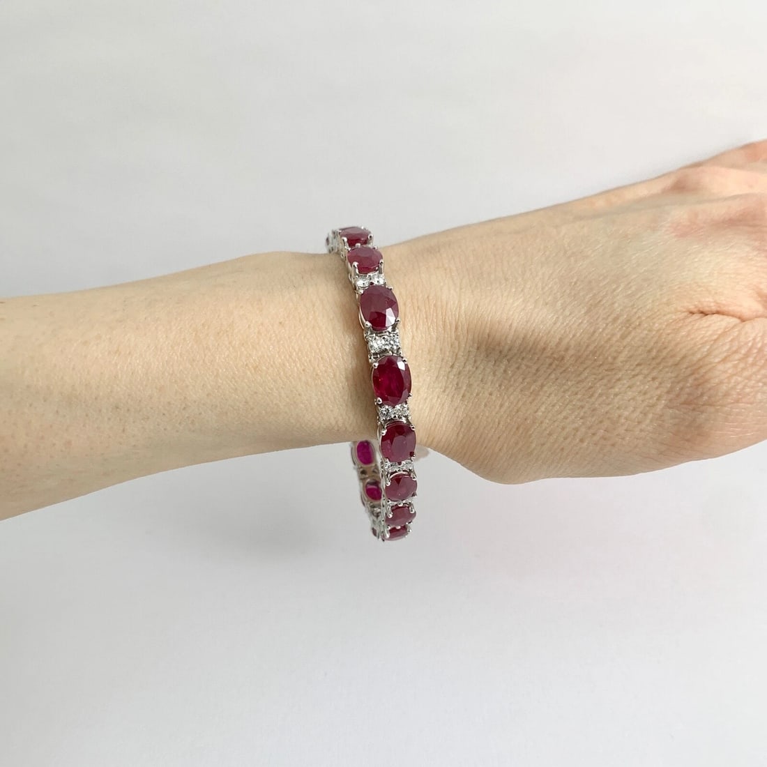 Large Oval Ruby Diamond Gemstone Tennis Bracelet 18K White Gold, 25.67 CTW - 7