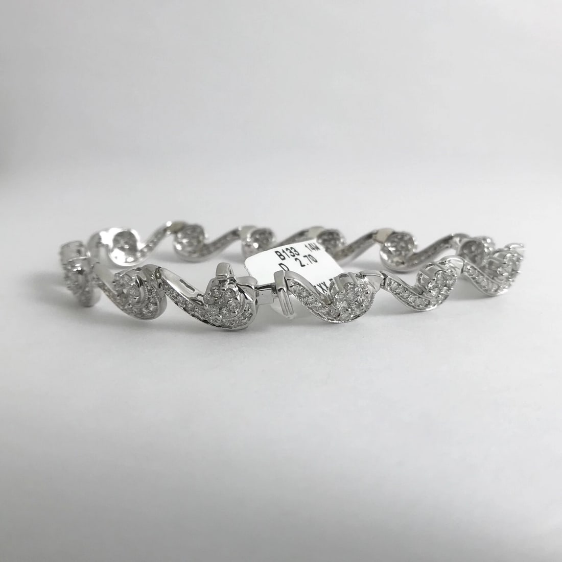 Diamond Wave Scalloped Tennis Bracelet 14K White Gold 2.70 CTW, 7 Inches - 7