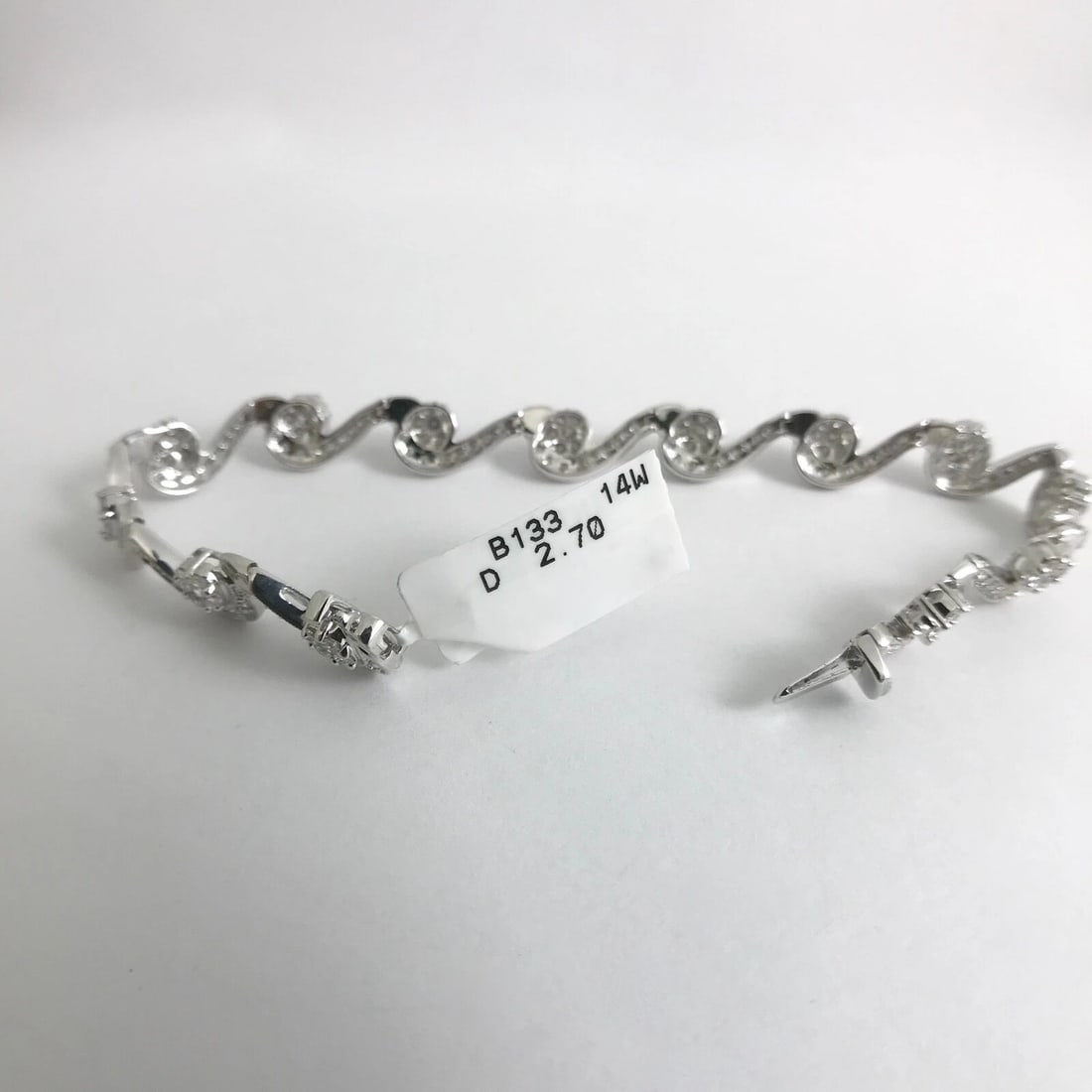 Diamond Wave Scalloped Tennis Bracelet 14K White Gold 2.70 CTW, 7 Inches - 8