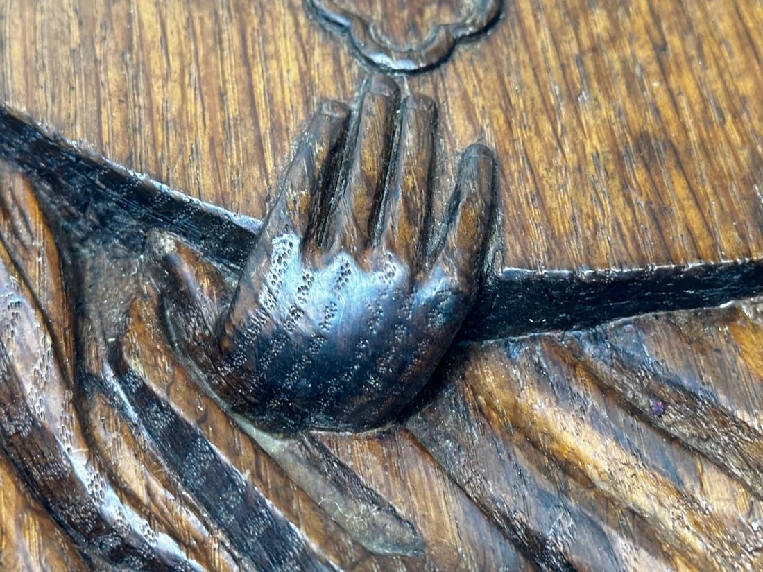 19th Century Carved Religious Figure Saint Holding Shield Crossed Keys Of Heaven - 16